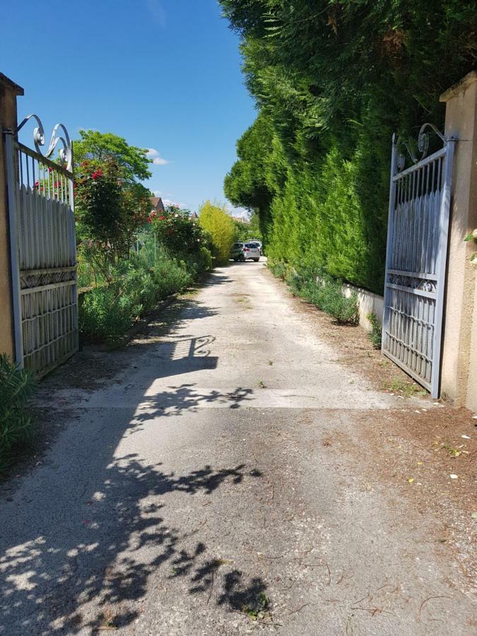 Gite Mercues Exterior photo